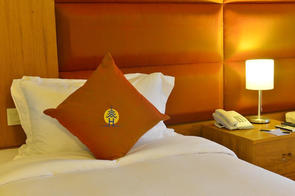 Hotel Amazing Мандалай Екстер'єр фото